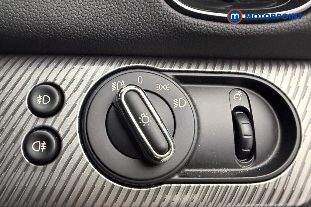 Mini Countryman Cooper Exclusive Automatic Petrol SUV - Stock Number (1598269) - 17th supplementary image