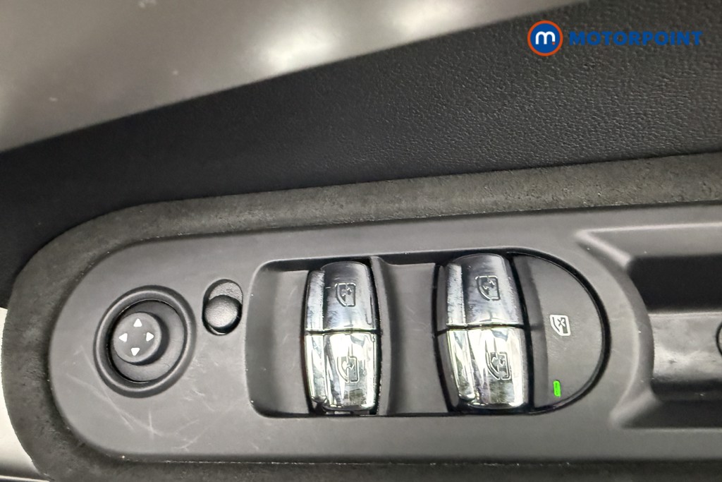 Mini Countryman Cooper Exclusive Automatic Petrol SUV - Stock Number (1598269) - 19th supplementary image