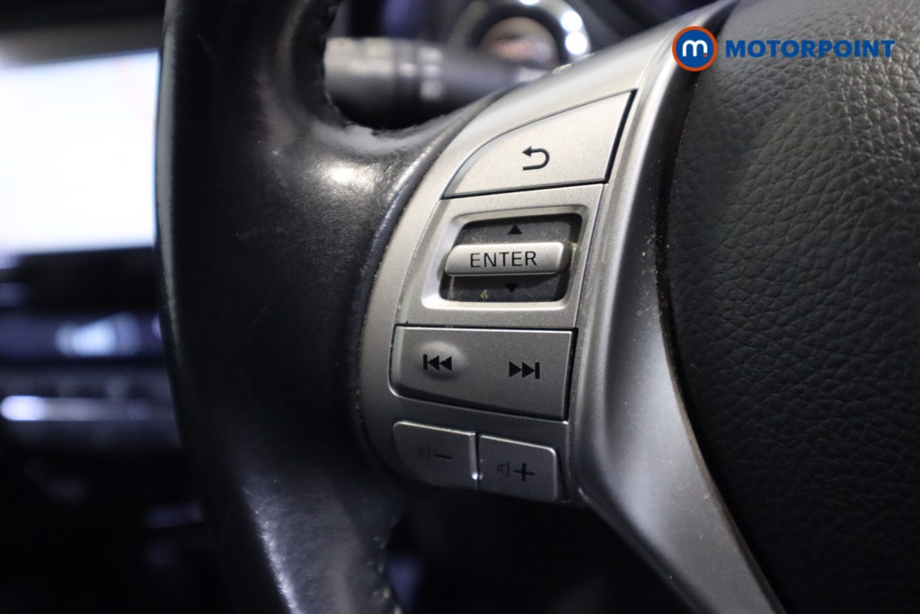 Nissan Qashqai N-Tec Manual Diesel SUV - Stock Number (1598409) - 15th supplementary image