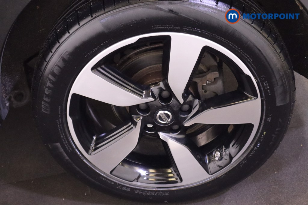 Nissan Qashqai N-Tec Manual Diesel SUV - Stock Number (1598409) - 22nd supplementary image