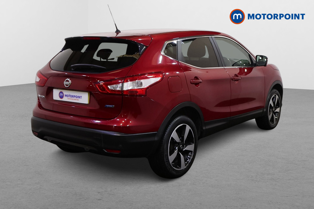 Nissan Qashqai N-Tec Manual Diesel SUV - Stock Number (1598409) - Drivers side rear corner