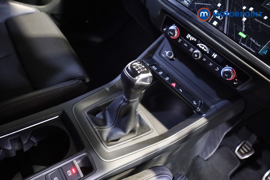Audi Q3 S Line Manual Petrol SUV - Stock Number (1598444) - 7th supplementary image