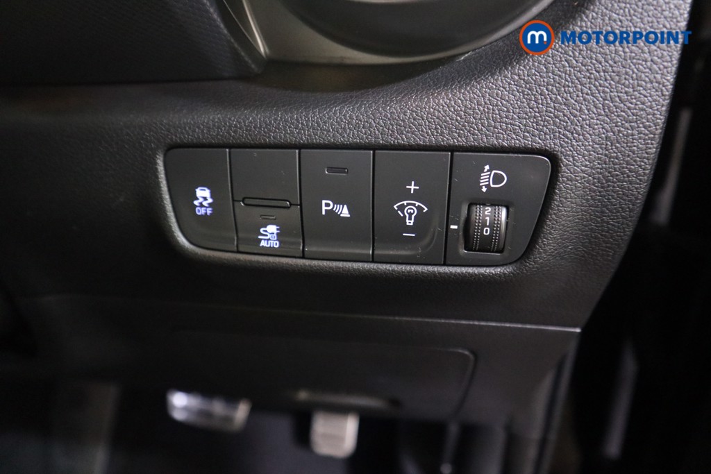 Hyundai Kona Premium Automatic Electric SUV - Stock Number (1598507) - 11th supplementary image