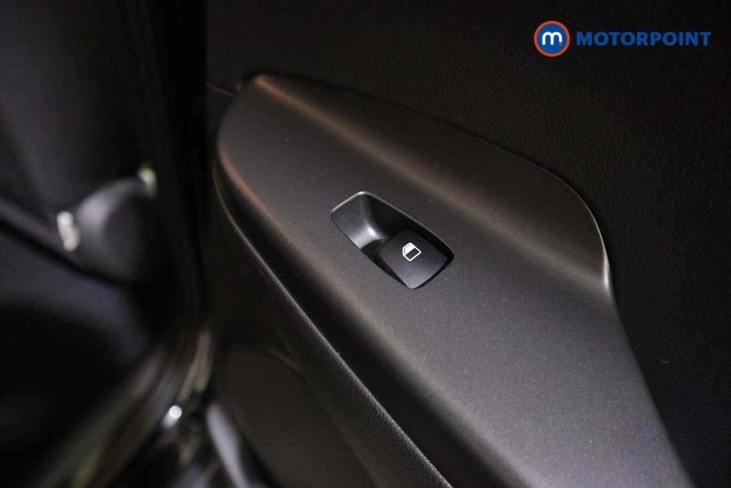 Hyundai Kona Premium Automatic Electric SUV - Stock Number (1598507) - 16th supplementary image