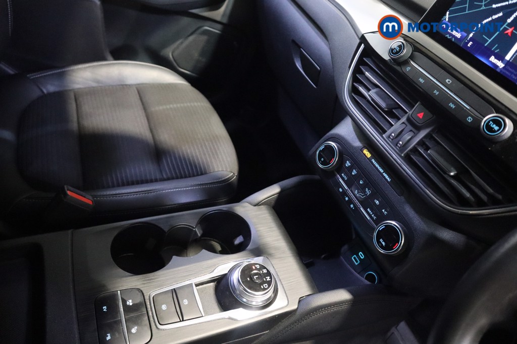 Ford Kuga Titanium First Edition Automatic Petrol Plug-In Hybrid SUV - Stock Number (1598574) - 8th supplementary image