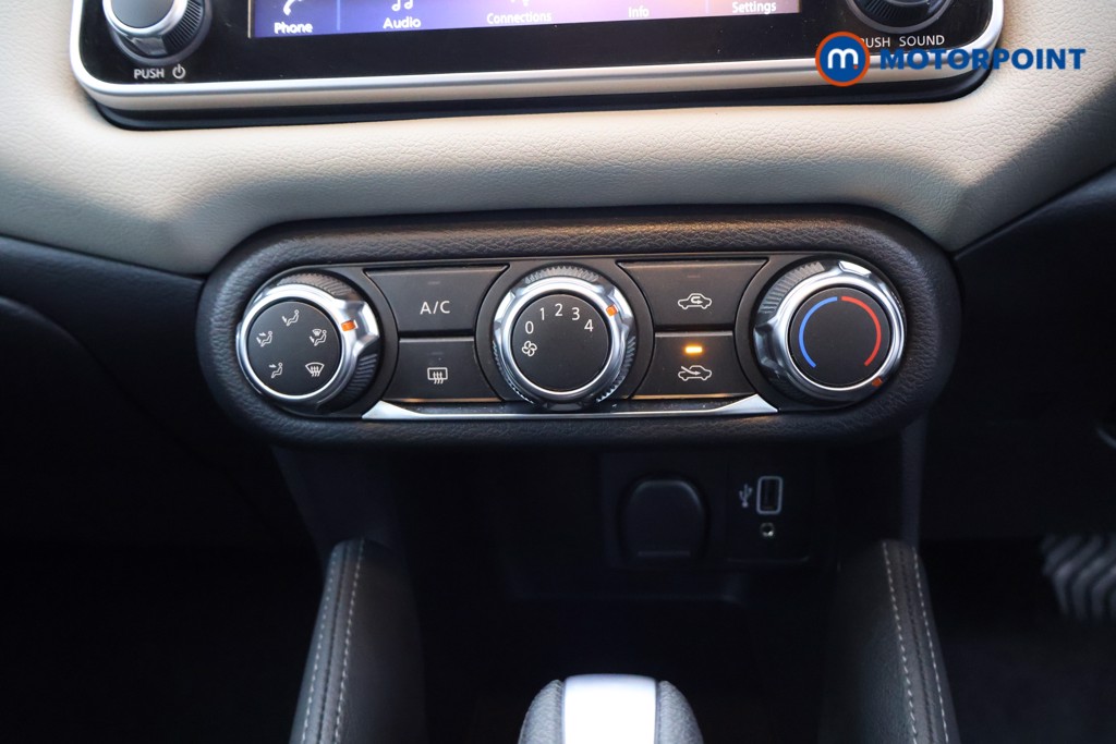 Nissan Micra Acenta Automatic Petrol Hatchback - Stock Number (1598618) - 6th supplementary image