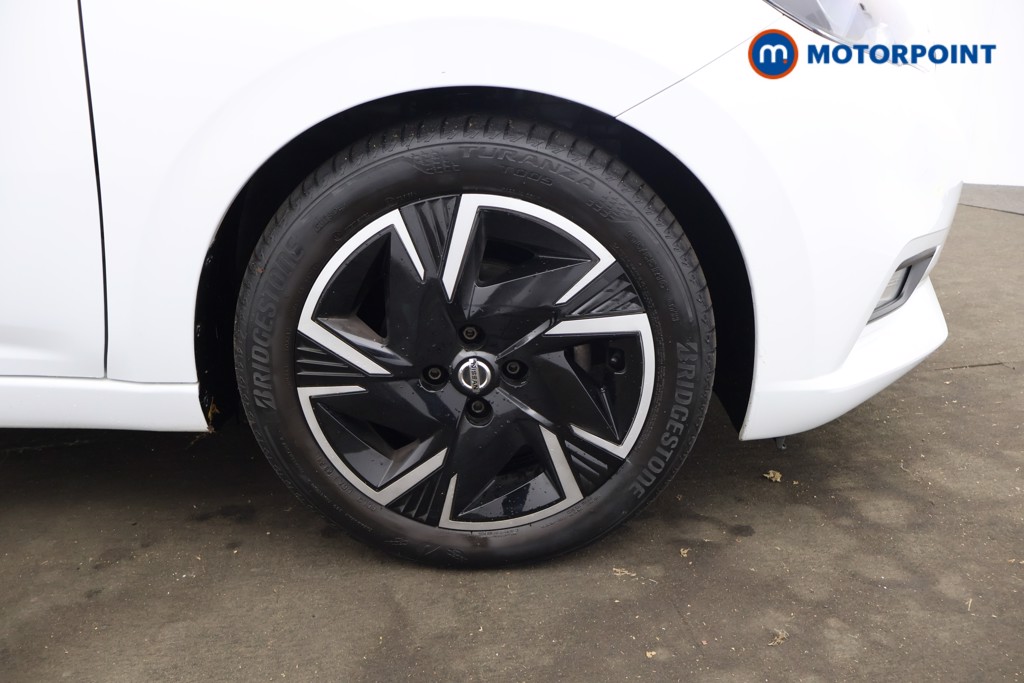 Nissan Micra Acenta Automatic Petrol Hatchback - Stock Number (1598618) - 13th supplementary image