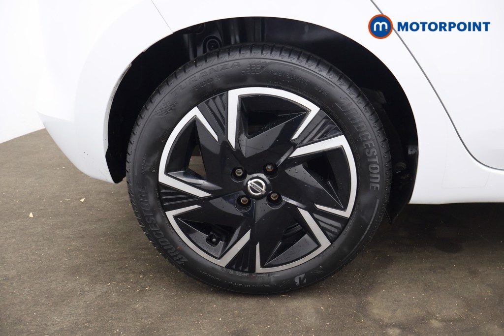 Nissan Micra Acenta Automatic Petrol Hatchback - Stock Number (1598618) - 14th supplementary image