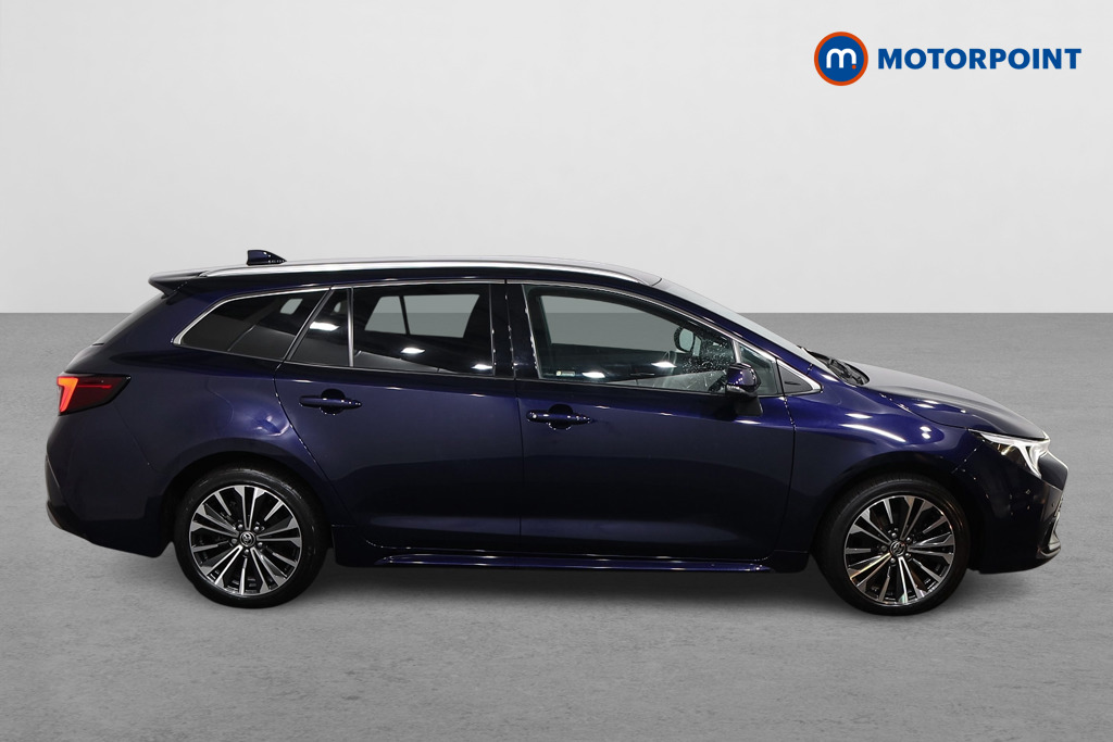Toyota Corolla Design Automatic Petrol-Electric Hybrid Estate - Stock Number (1598752) - Drivers side