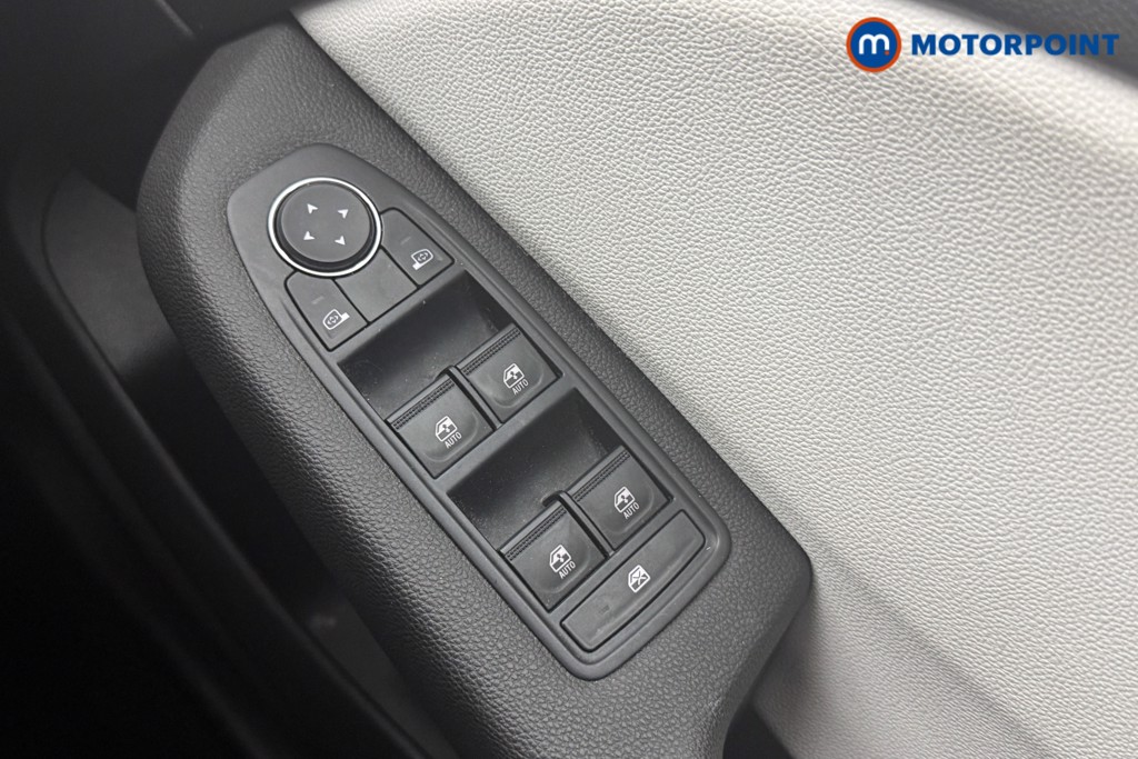 Renault Clio Techno Automatic Petrol-Electric Hybrid Hatchback - Stock Number (1598771) - 10th supplementary image