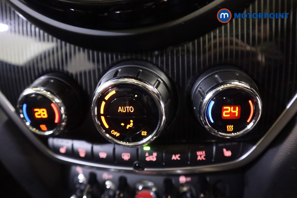 Mini Countryman Cooper Exclusive Automatic Petrol SUV - Stock Number (1598978) - 5th supplementary image