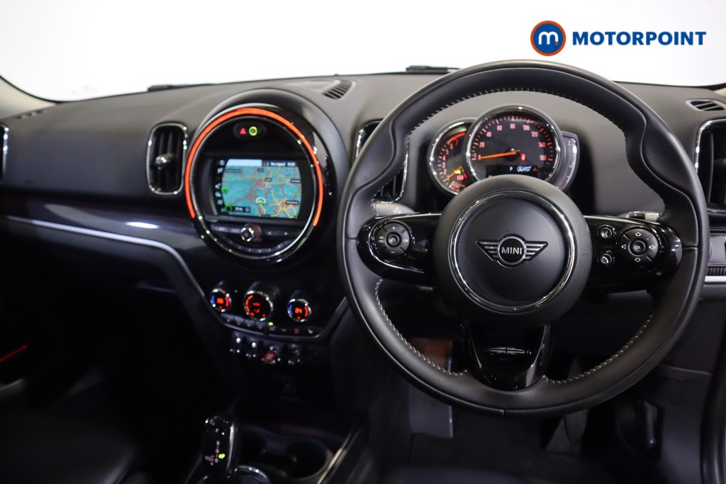 Mini Countryman Cooper Exclusive Automatic Petrol SUV - Stock Number (1598978) - 1st supplementary image