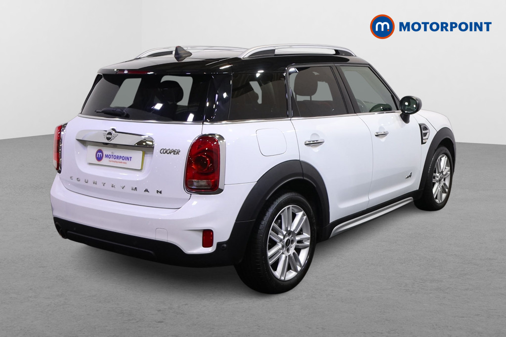 Mini Countryman Cooper Exclusive Automatic Petrol SUV - Stock Number (1598978) - Drivers side rear corner