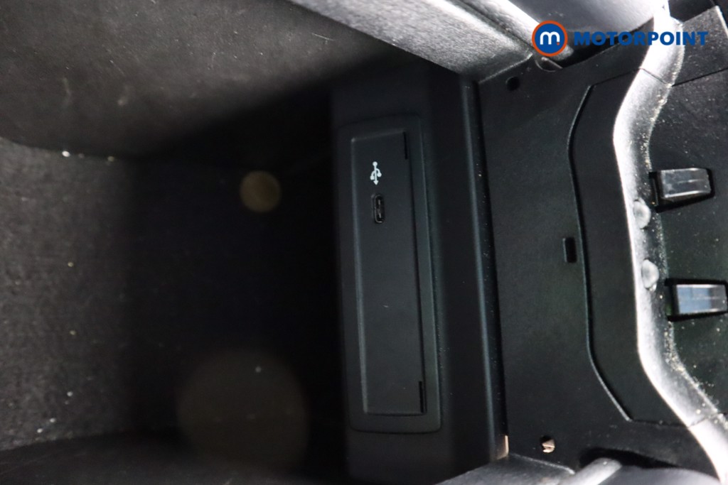 Mercedes-Benz A Class Amg Line Premium Edition Automatic Diesel Hatchback - Stock Number (1599017) - 17th supplementary image