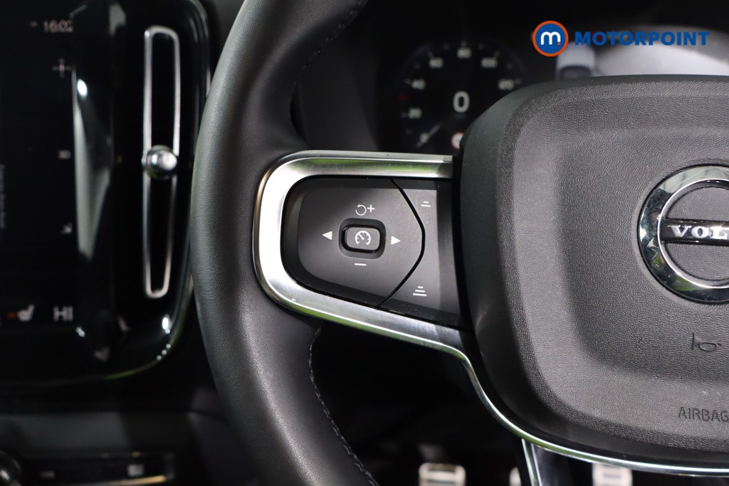 Volvo Xc40 R Design Manual Petrol SUV - Stock Number (1599072) - 7th supplementary image