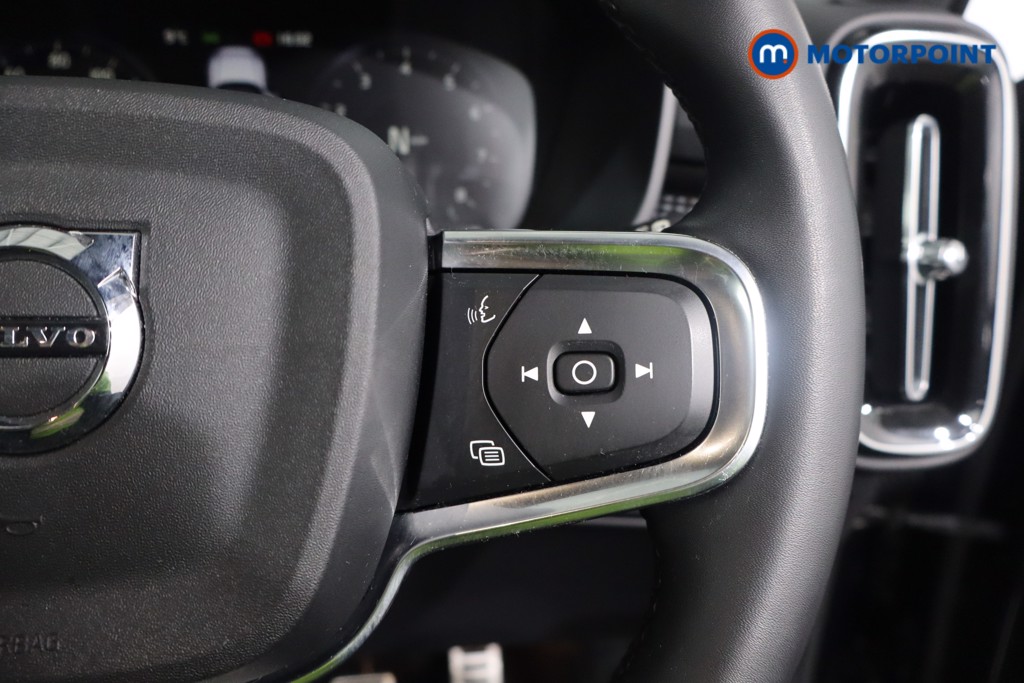 Volvo Xc40 R Design Manual Petrol SUV - Stock Number (1599072) - 8th supplementary image