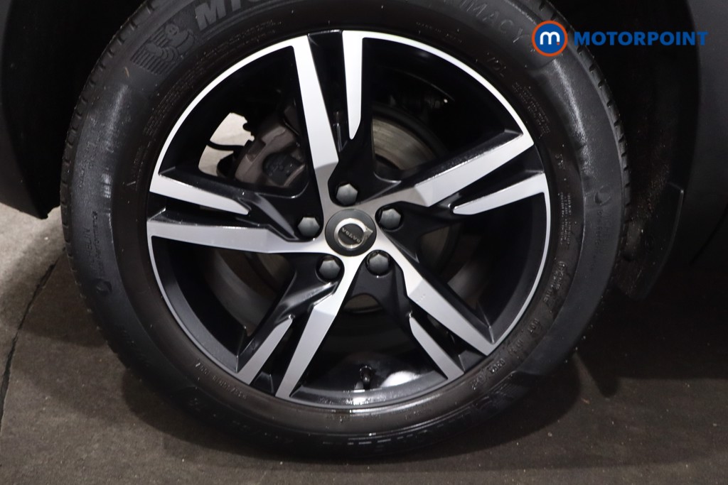 Volvo Xc40 R Design Manual Petrol SUV - Stock Number (1599072) - 11th supplementary image