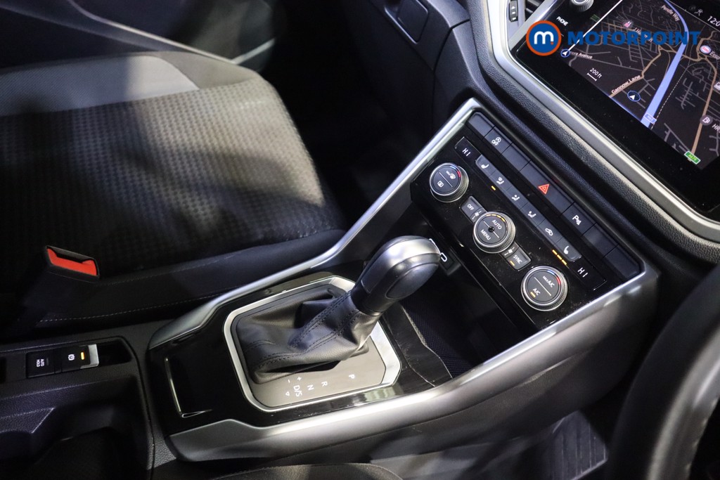 Volkswagen T-Roc Active Automatic Petrol SUV - Stock Number (1599075) - 7th supplementary image