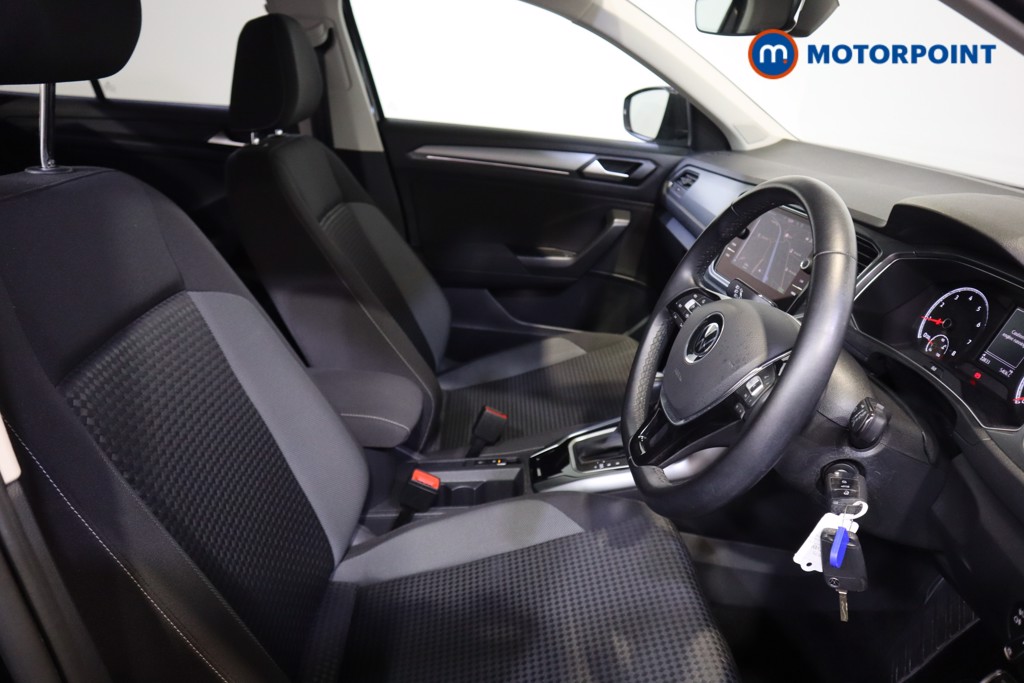 Volkswagen T-Roc Active Automatic Petrol SUV - Stock Number (1599075) - 17th supplementary image