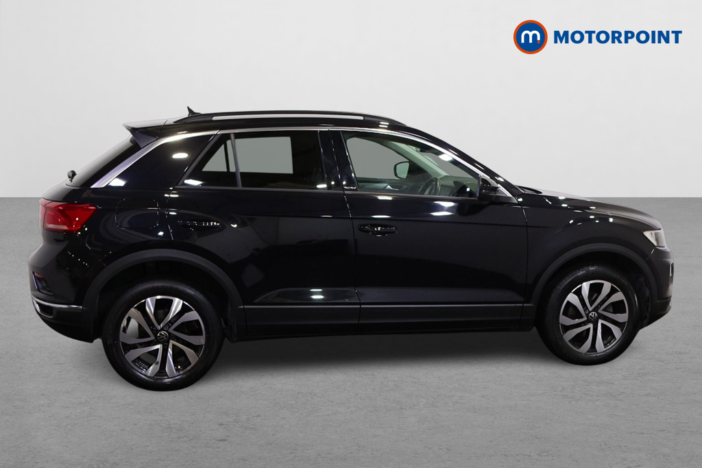 Volkswagen T-Roc Active Automatic Petrol SUV - Stock Number (1599075) - Drivers side