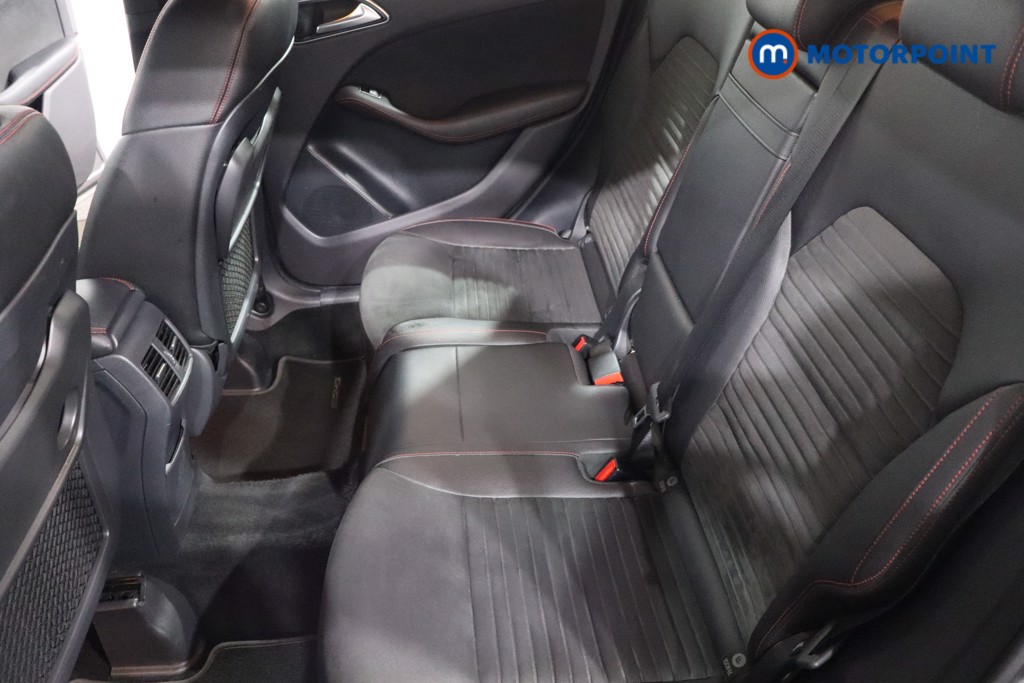 Mercedes-Benz B Class Amg Line Manual Diesel Hatchback - Stock Number (1599076) - 5th supplementary image