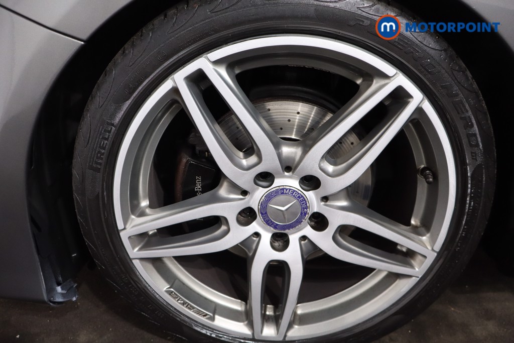 Mercedes-Benz B Class Amg Line Manual Diesel Hatchback - Stock Number (1599076) - 12th supplementary image