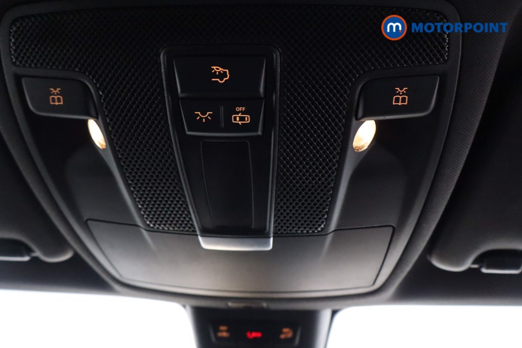 Mercedes-Benz B Class Amg Line Manual Diesel Hatchback - Stock Number (1599076) - 14th supplementary image