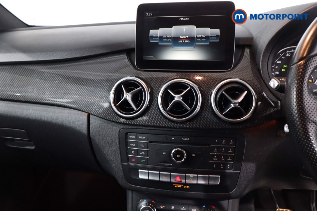 Mercedes-Benz B Class Amg Line Manual Diesel Hatchback - Stock Number (1599076) - 19th supplementary image