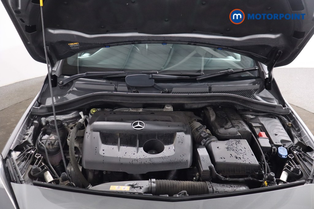 Mercedes-Benz B Class Amg Line Manual Diesel Hatchback - Stock Number (1599076) - 21st supplementary image