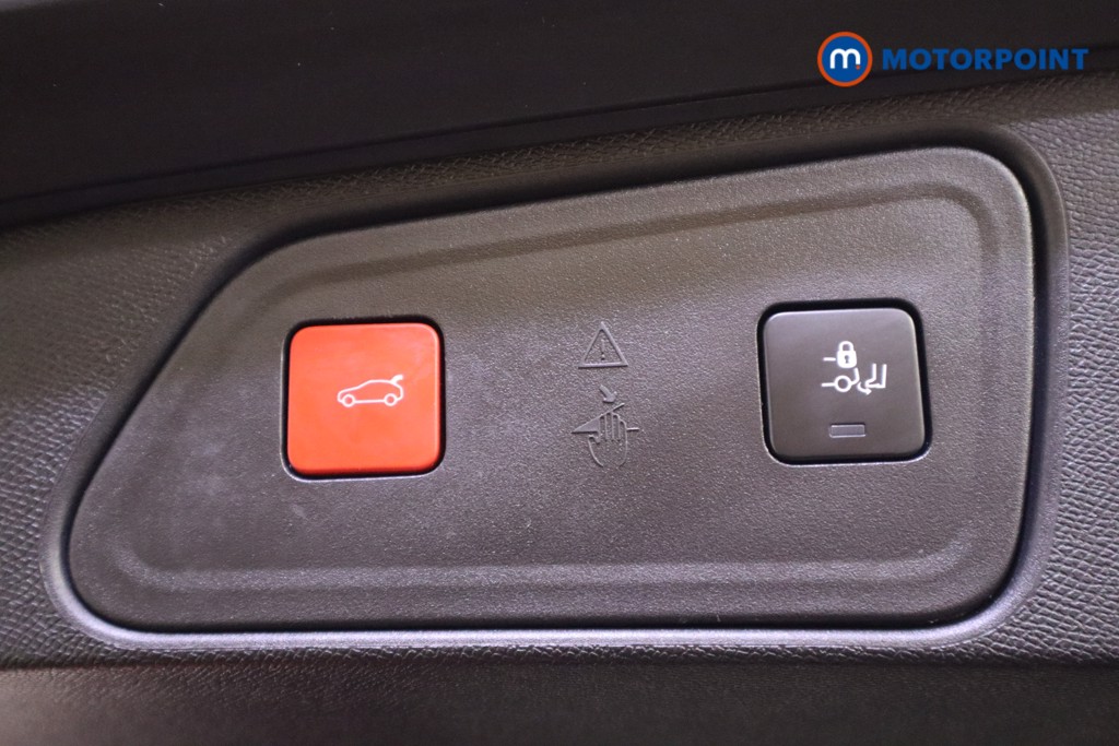 Peugeot 3008 Gt Premium Automatic Petrol SUV - Stock Number (1599253) - 23rd supplementary image