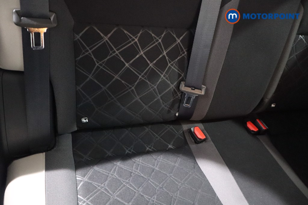 Nissan Micra N-Connecta Manual Diesel Hatchback - Stock Number (1599353) - 14th supplementary image