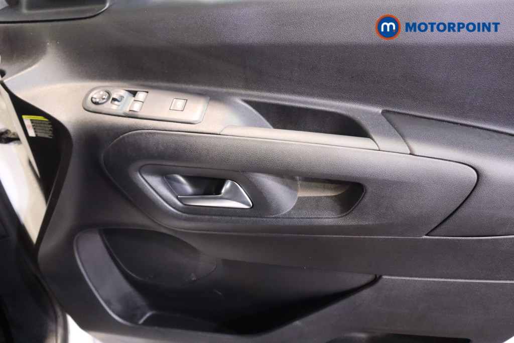 Peugeot Partner Professional Manual Diesel Panel Van - Stock Number (1599377) - 9th supplementary image