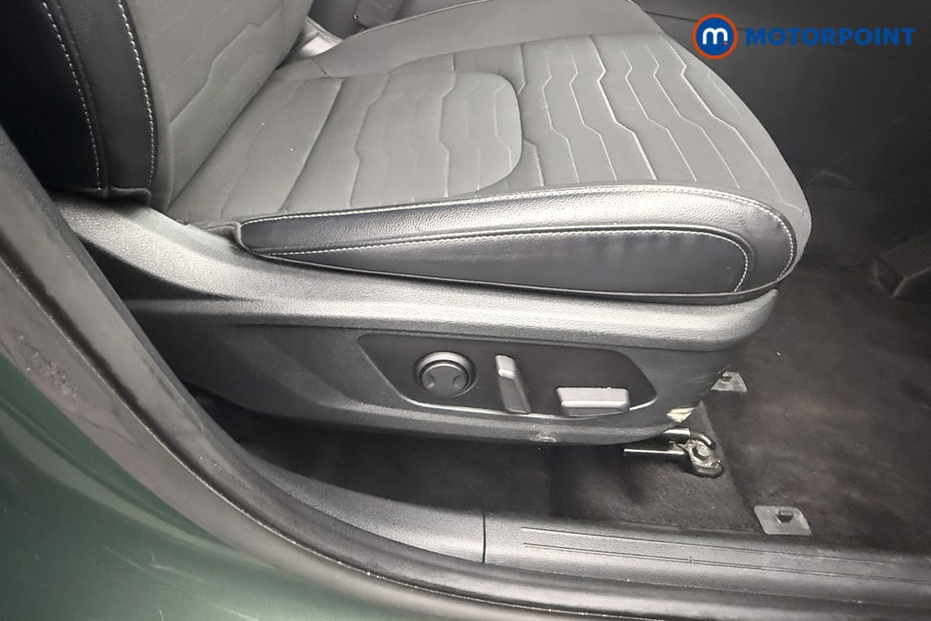 KIA Sportage 3 Automatic Petrol-Electric Hybrid SUV - Stock Number (1599594) - 13th supplementary image