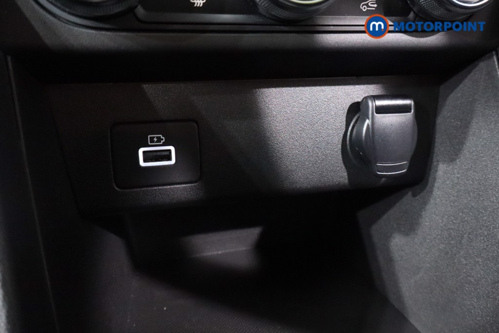 Dacia Jogger Extreme Se Manual Petrol People Carrier - Stock Number (1599660) - 20th supplementary image