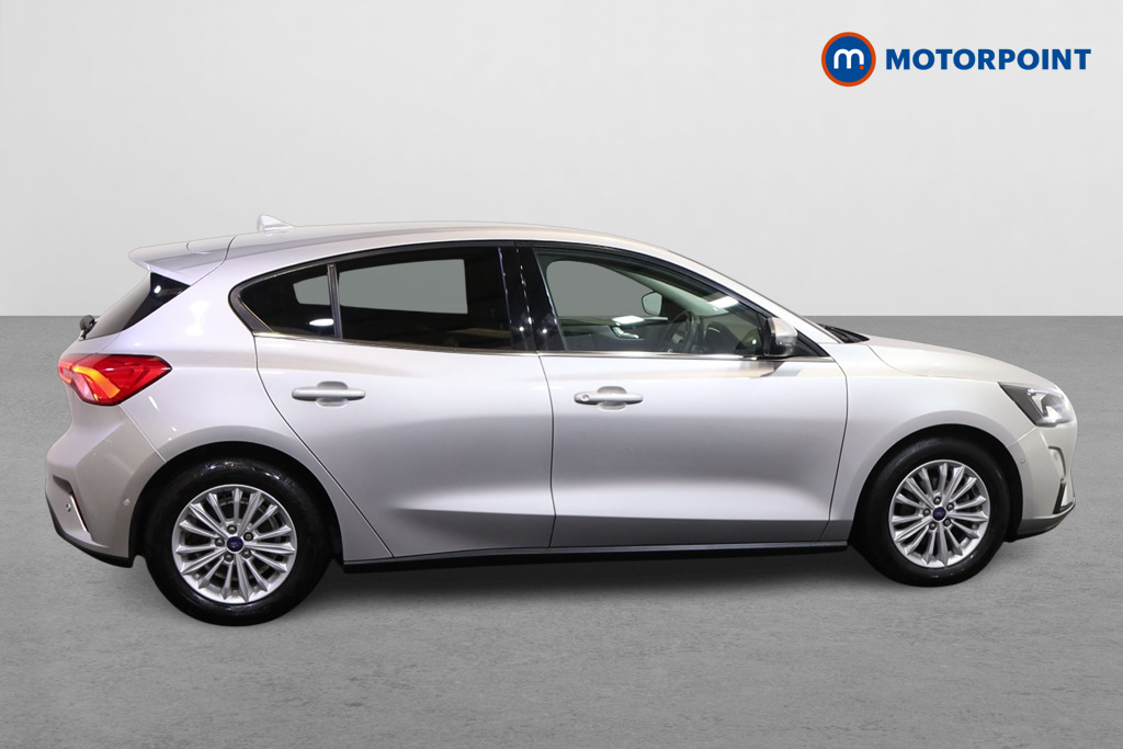 Ford Focus Titanium Manual Diesel Hatchback - Stock Number (1599721) - Drivers side