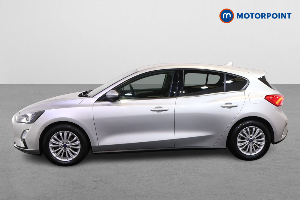 Ford Focus Titanium Manual Diesel Hatchback - Stock Number (1599721) - Passenger side