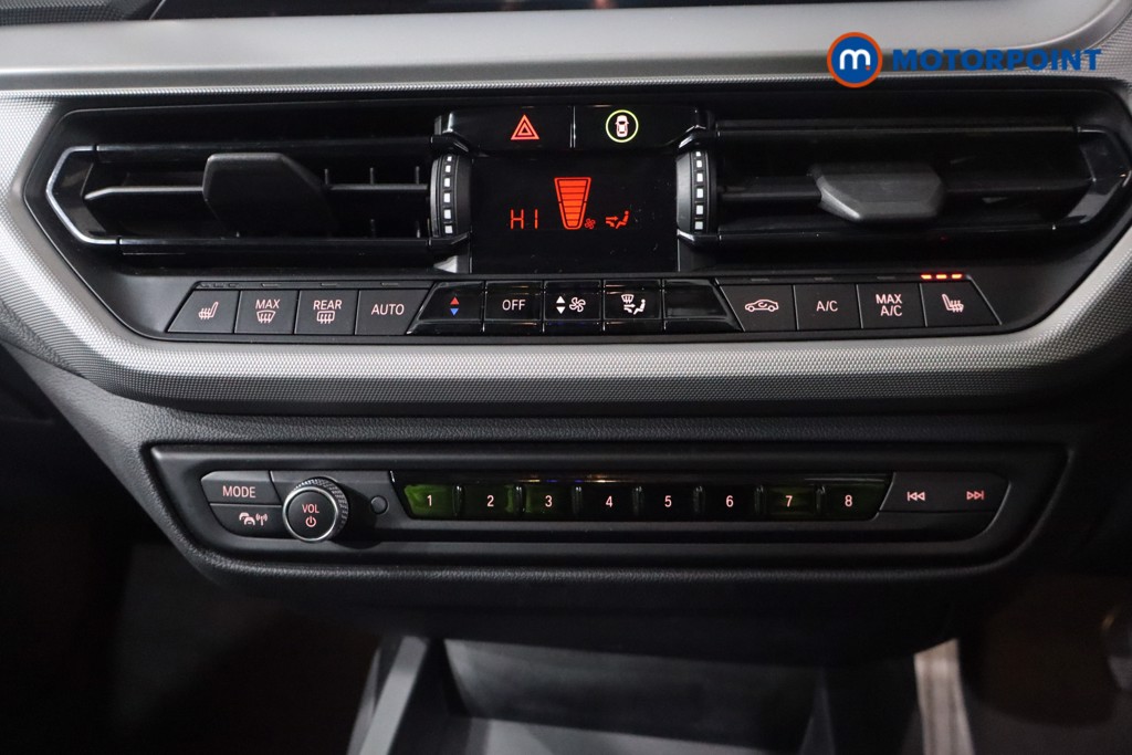 BMW 1 Series SE Automatic Diesel Hatchback - Stock Number (1599728) - 17th supplementary image