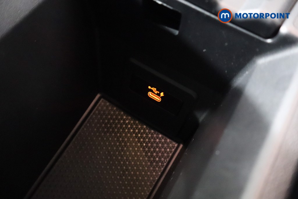 BMW 1 Series SE Automatic Diesel Hatchback - Stock Number (1599728) - 20th supplementary image