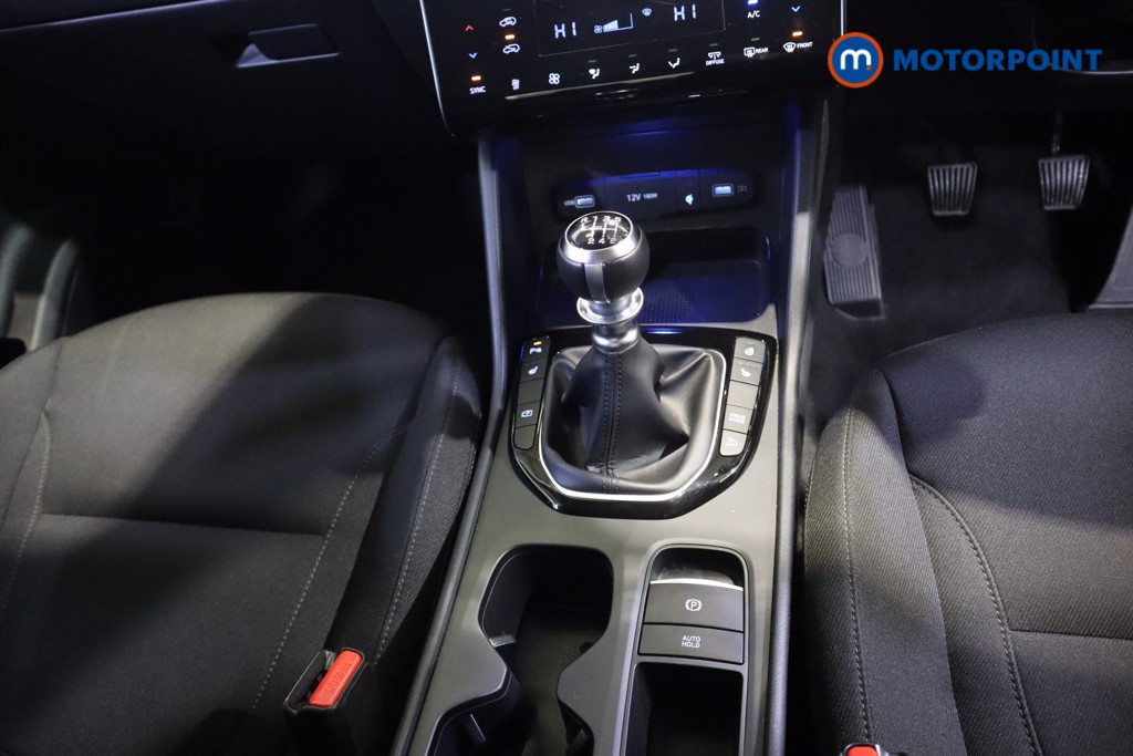 Hyundai Tucson Premium Manual Petrol SUV - Stock Number (1599919) - 6th supplementary image