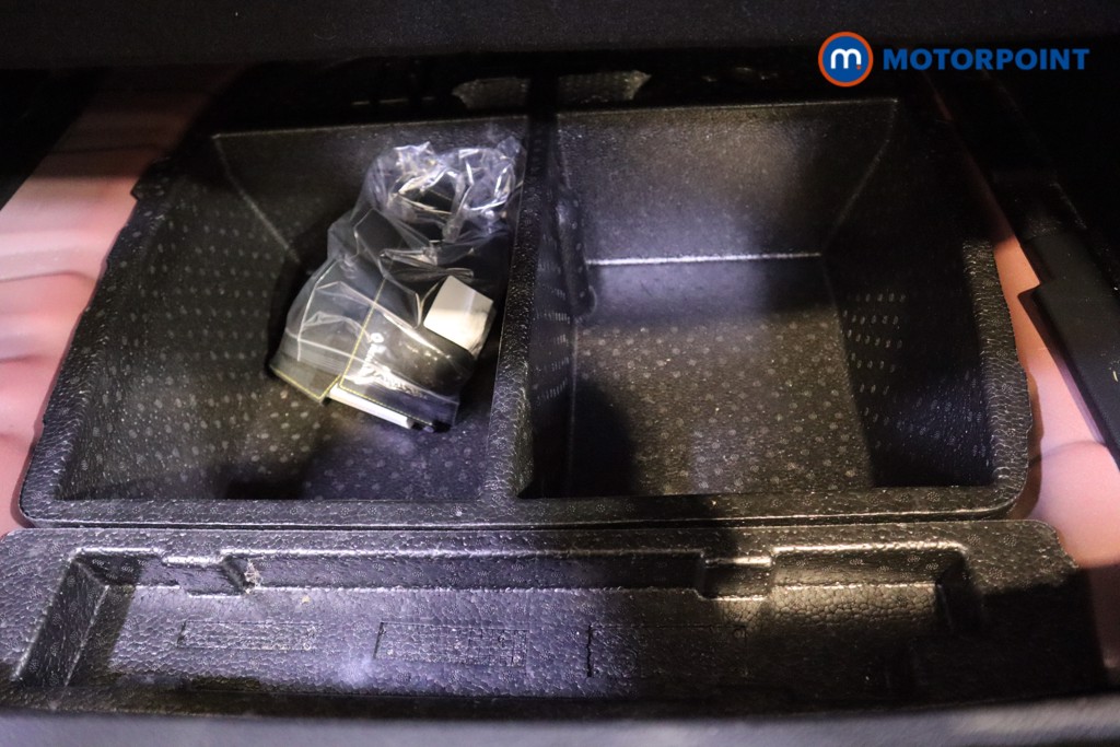 Renault Arkana R.S. Line Automatic Petrol SUV - Stock Number (1558503) - 32nd supplementary image