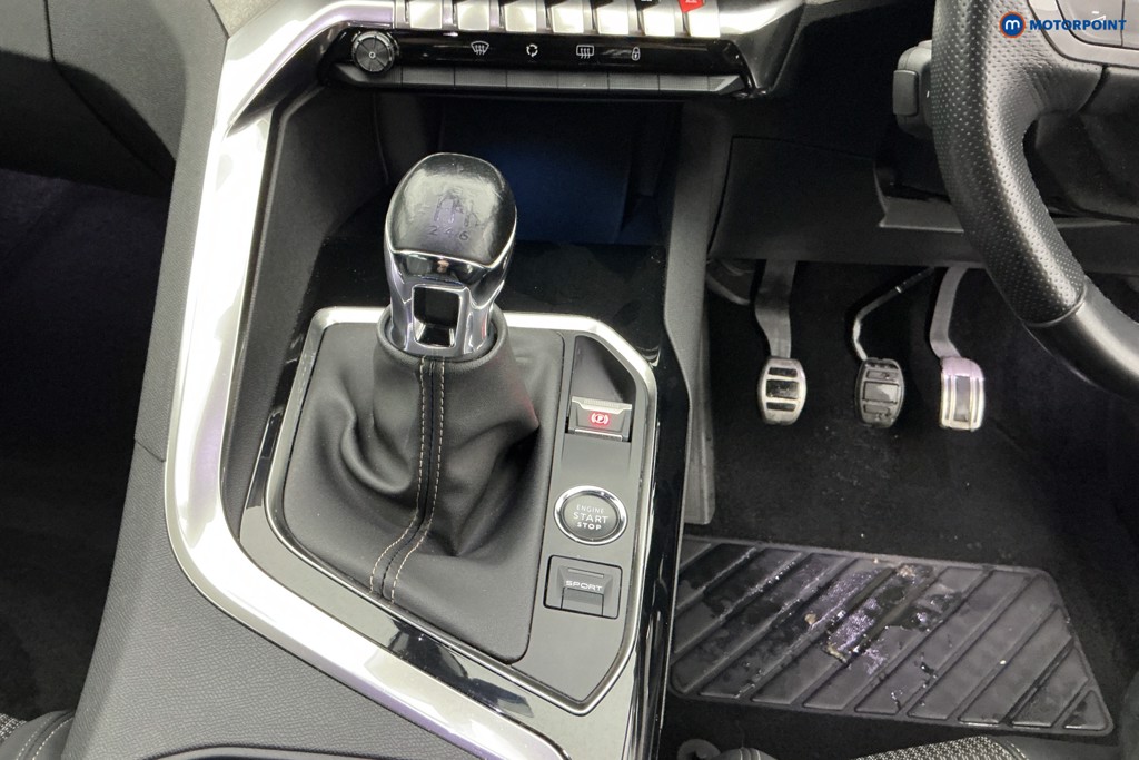 Peugeot 5008 GT Automatic Diesel SUV - Stock Number (1571666) - 14th supplementary image