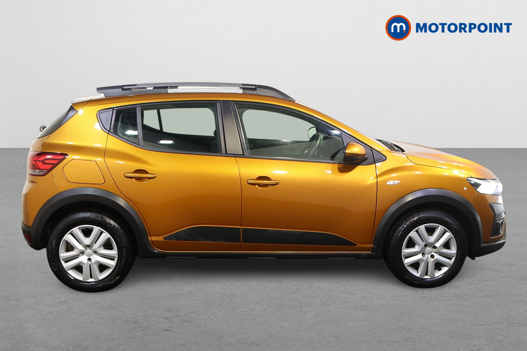 Dacia Sandero Stepway Expression Manual Petrol Hatchback - Stock Number (1577354) - Drivers side