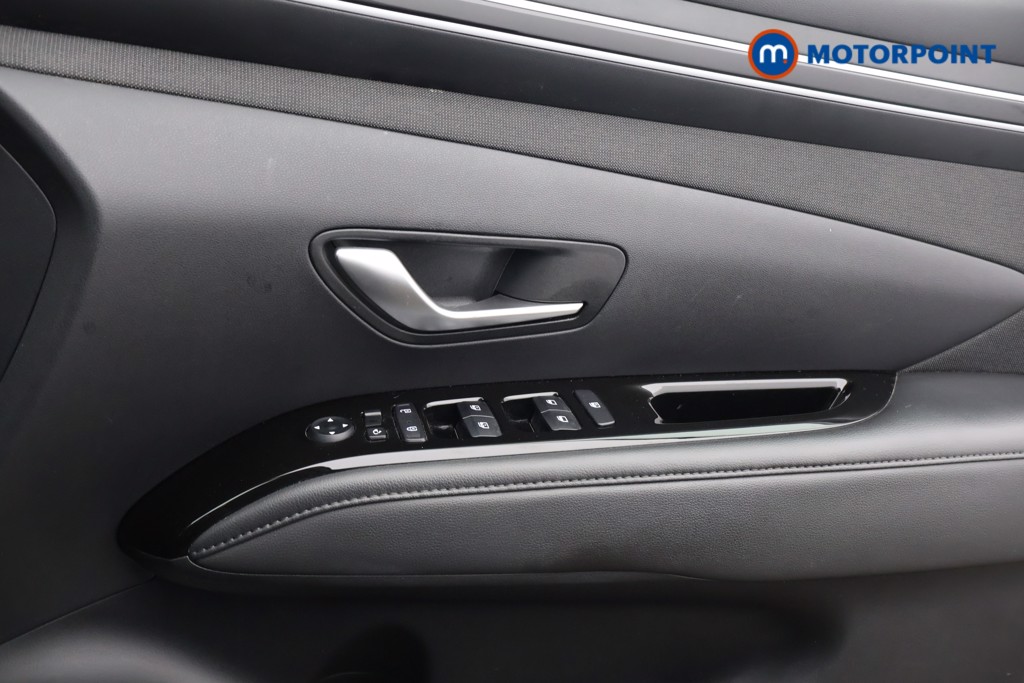 Hyundai Tucson Se Connect Manual Petrol SUV - Stock Number (1578306) - 8th supplementary image