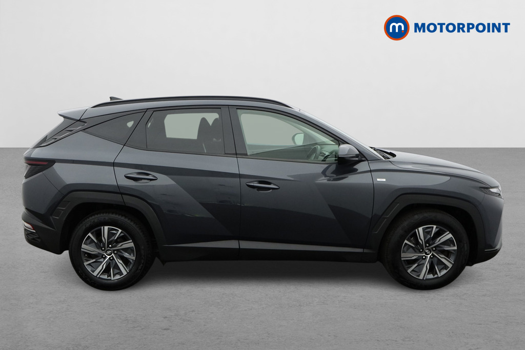 Hyundai Tucson Se Connect Manual Petrol SUV - Stock Number (1578306) - Drivers side