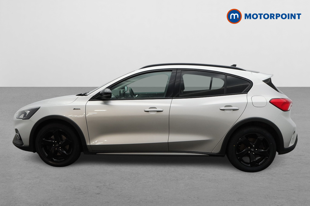 Ford Focus Active Manual Petrol Hatchback - Stock Number (1578738) - Passenger side