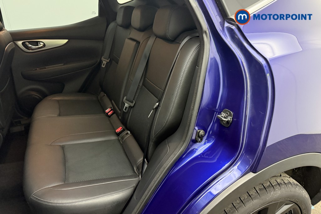 Nissan Qashqai Tekna Manual Petrol SUV - Stock Number (1581434) - 6th supplementary image