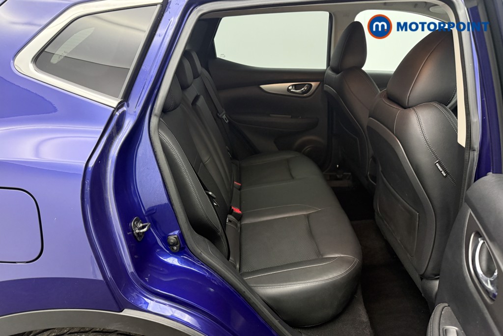 Nissan Qashqai Tekna Manual Petrol SUV - Stock Number (1581434) - 13th supplementary image