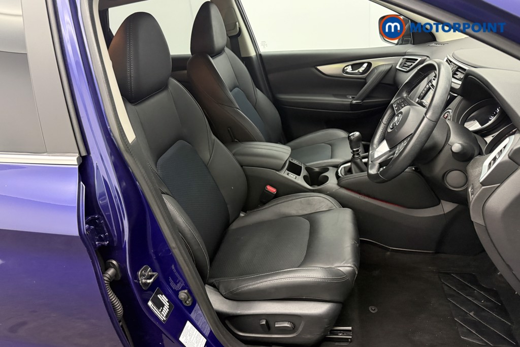 Nissan Qashqai Tekna Manual Petrol SUV - Stock Number (1581434) - 16th supplementary image