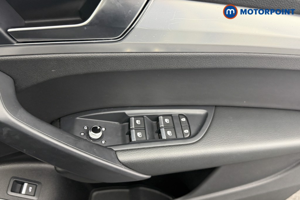 Audi Q5 Sport Automatic Diesel SUV - Stock Number (1581961) - 16th supplementary image