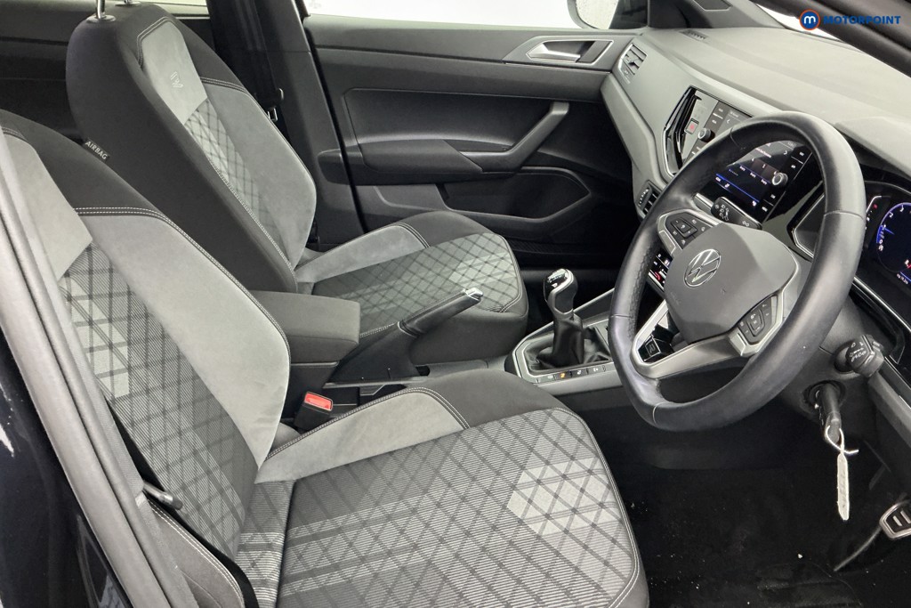 Volkswagen Taigo R-Line Manual Petrol SUV - Stock Number (1586223) - 5th supplementary image